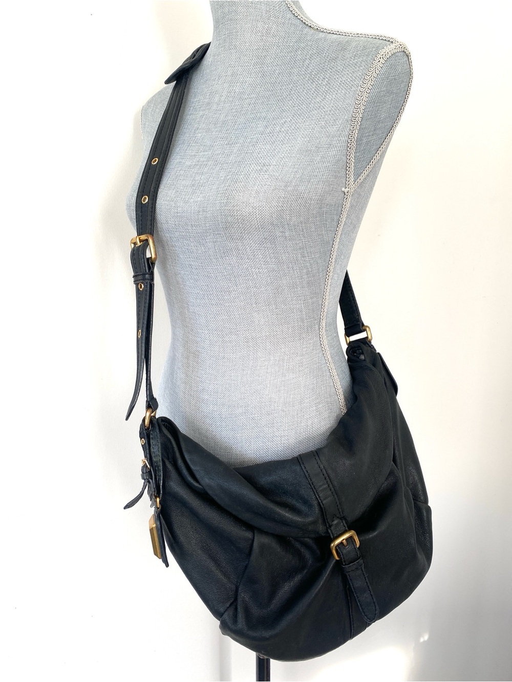 Marc Jacobs Black Sheep Leather Hobo Shoulder Bag Gold Hardware